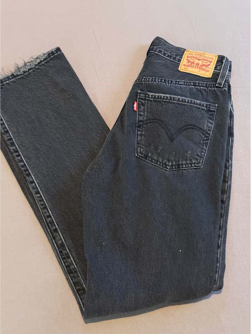 Vintage Levi’s 501 Black Denim Jeans W26 L32 Raw Frayed Hem Button Fly